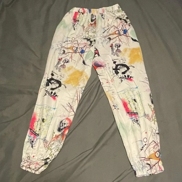 SHEIN sweatpants.⭐️ - Picture 1 of 7